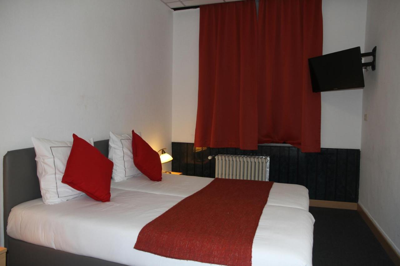 Hotel De Spiegel Sint-Niklaas Exteriér fotografie